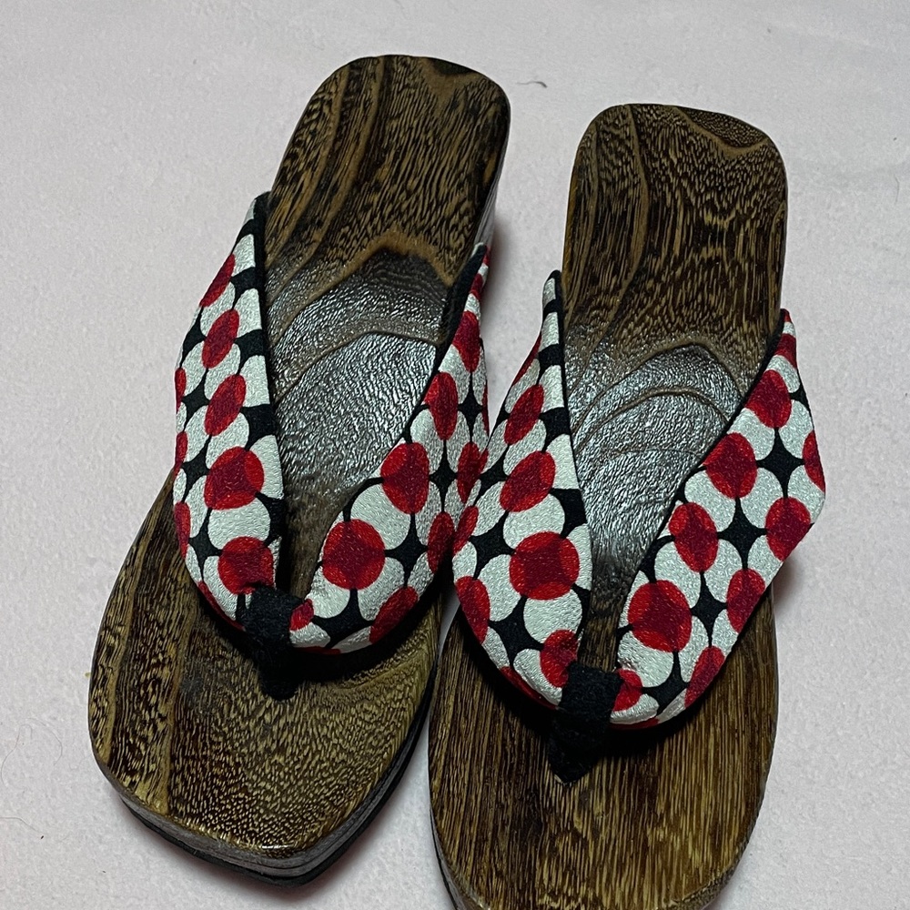 Elegant Red, White and Black Kimono Women's Sandals